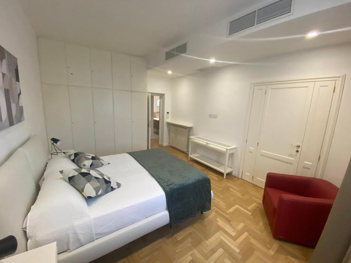Colosseum Rome Guest House Luil المظهر الخارجي الصورة