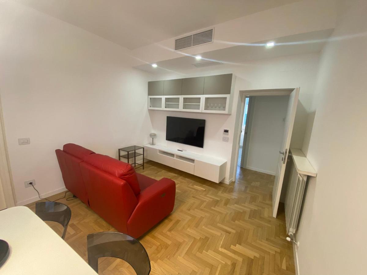 Colosseum Rome Guest House Luil المظهر الخارجي الصورة